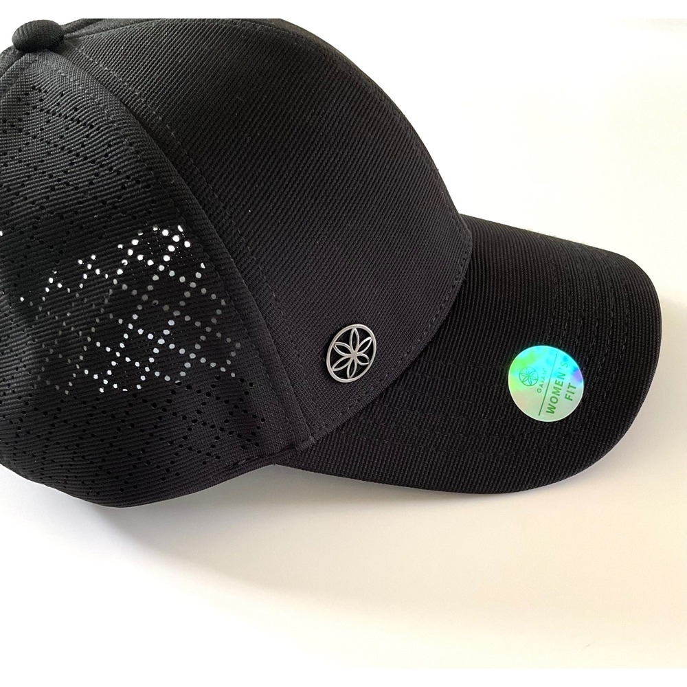 Gaiam Women's Wander Breathable Geo Black Hat w/ Adjustable Strap One Size